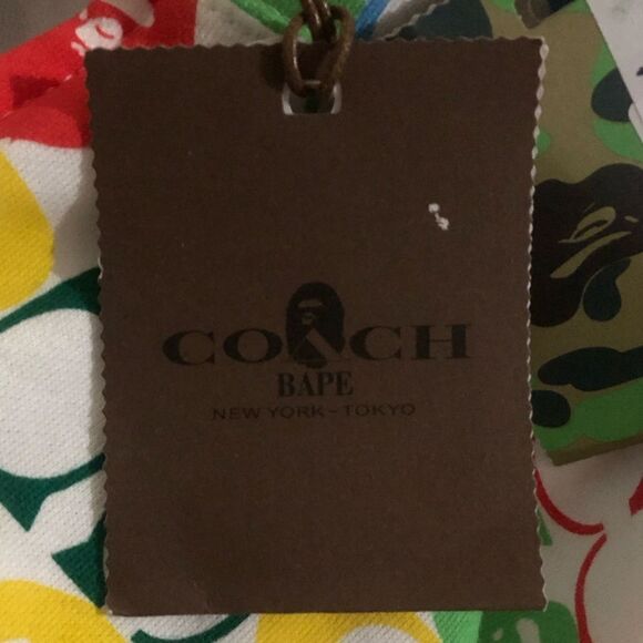 2X HOST PICK🎉🔥 Coach/Bape collab shark full zip hoodie size 3x NWT - Picture 3 of 4